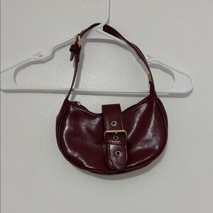Elegant Burgundy Leather Women's Bag